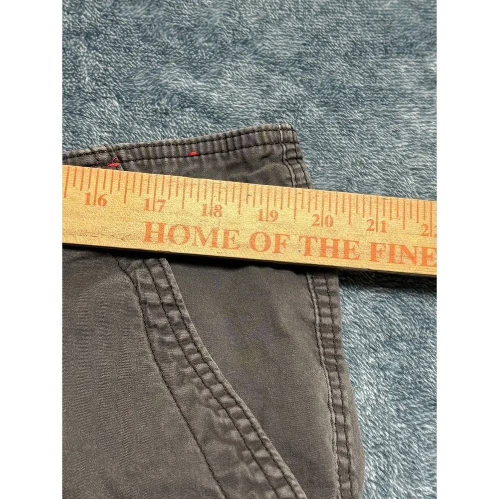 Unionbay Men's Size 42 Charcoal Gray Cargo Shorts Relaxed Fit Utility